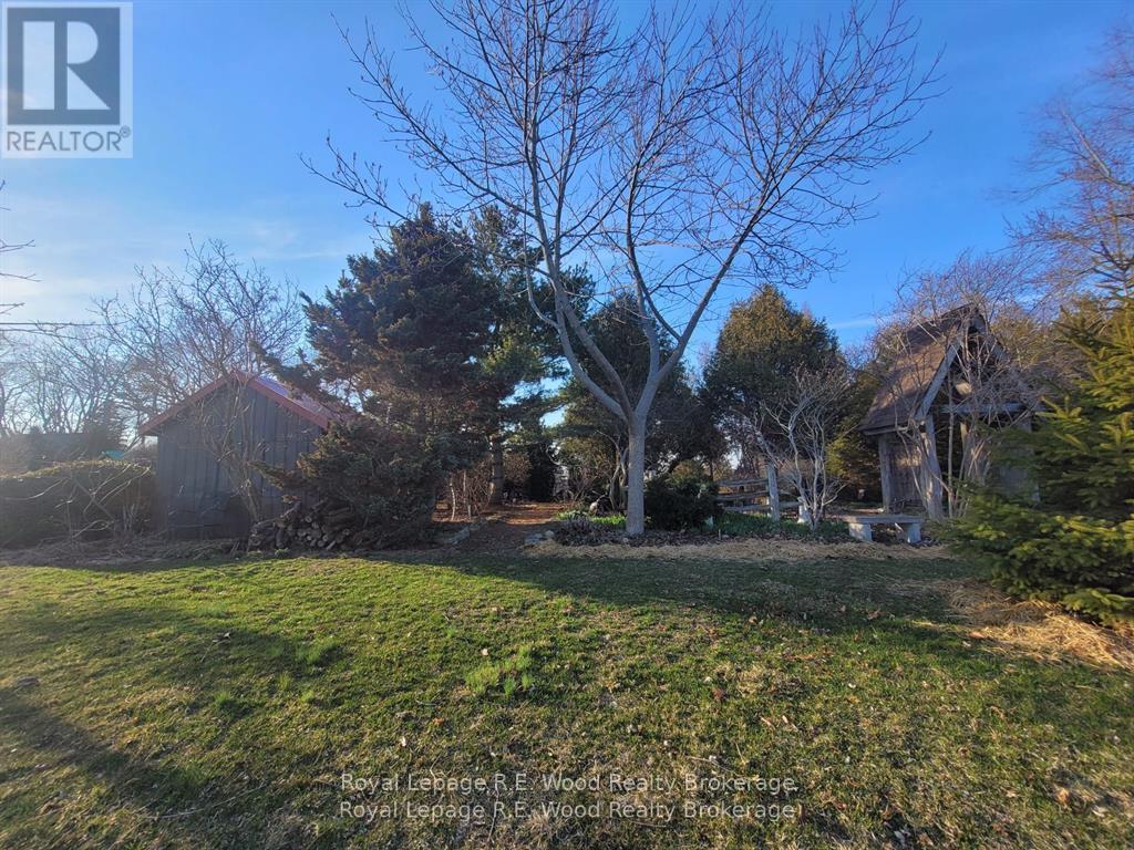 1806 LAKESHORE ROAD - 21