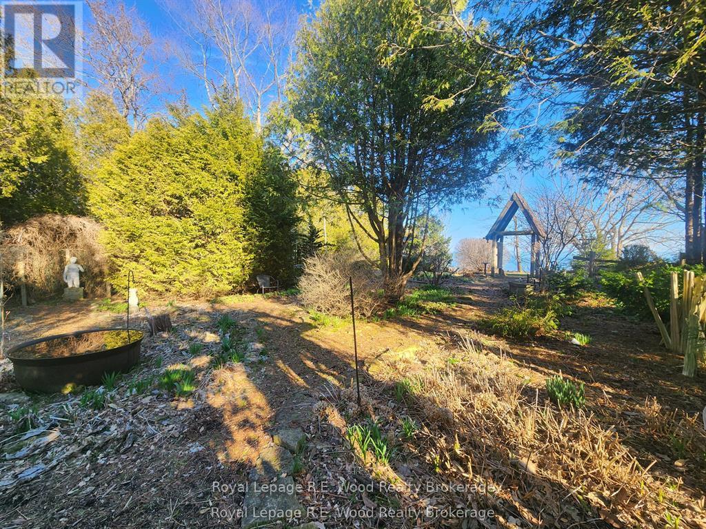 1806 LAKESHORE ROAD - 27