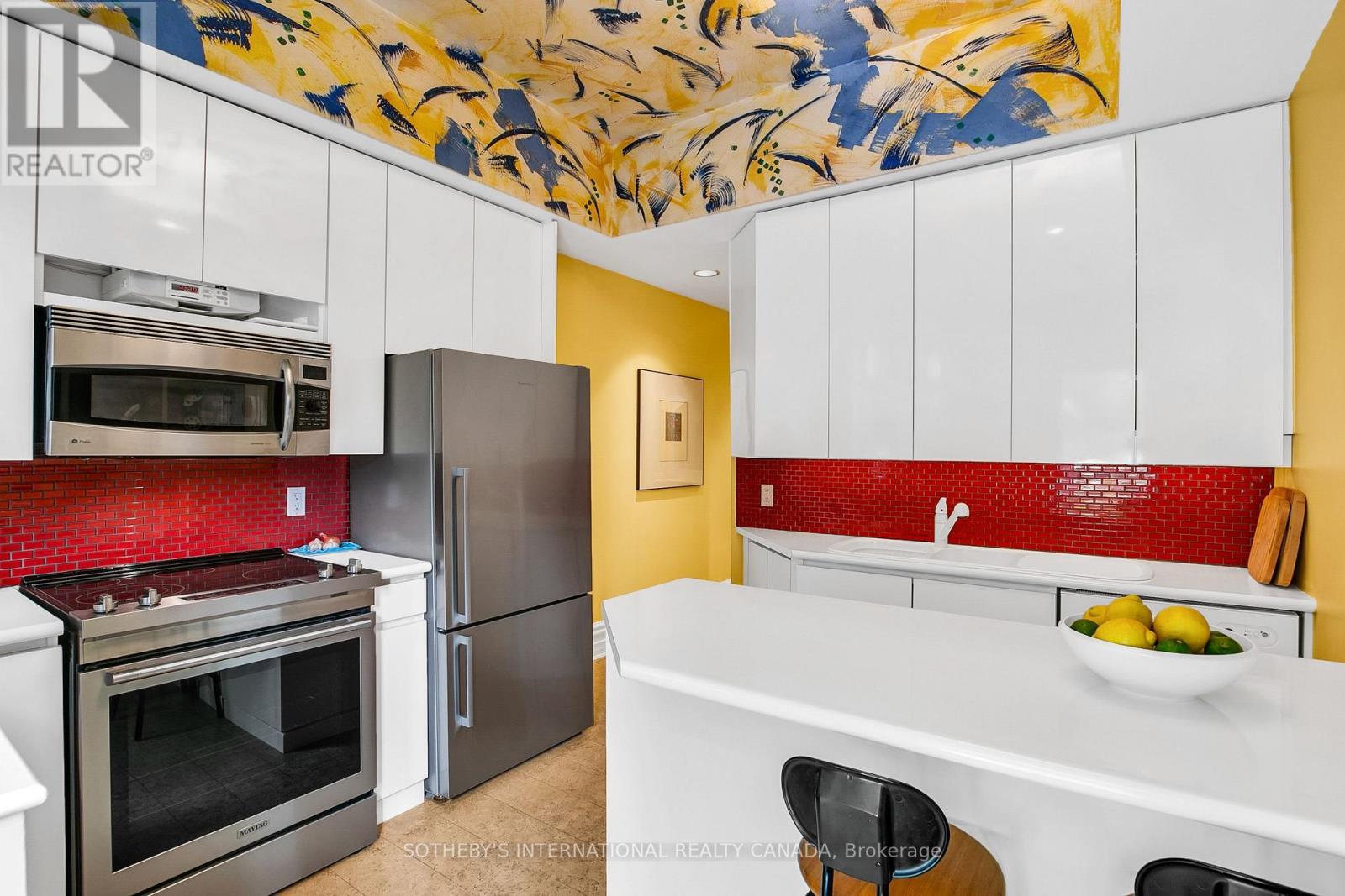 460 WELLESLEY STREET E - 13
