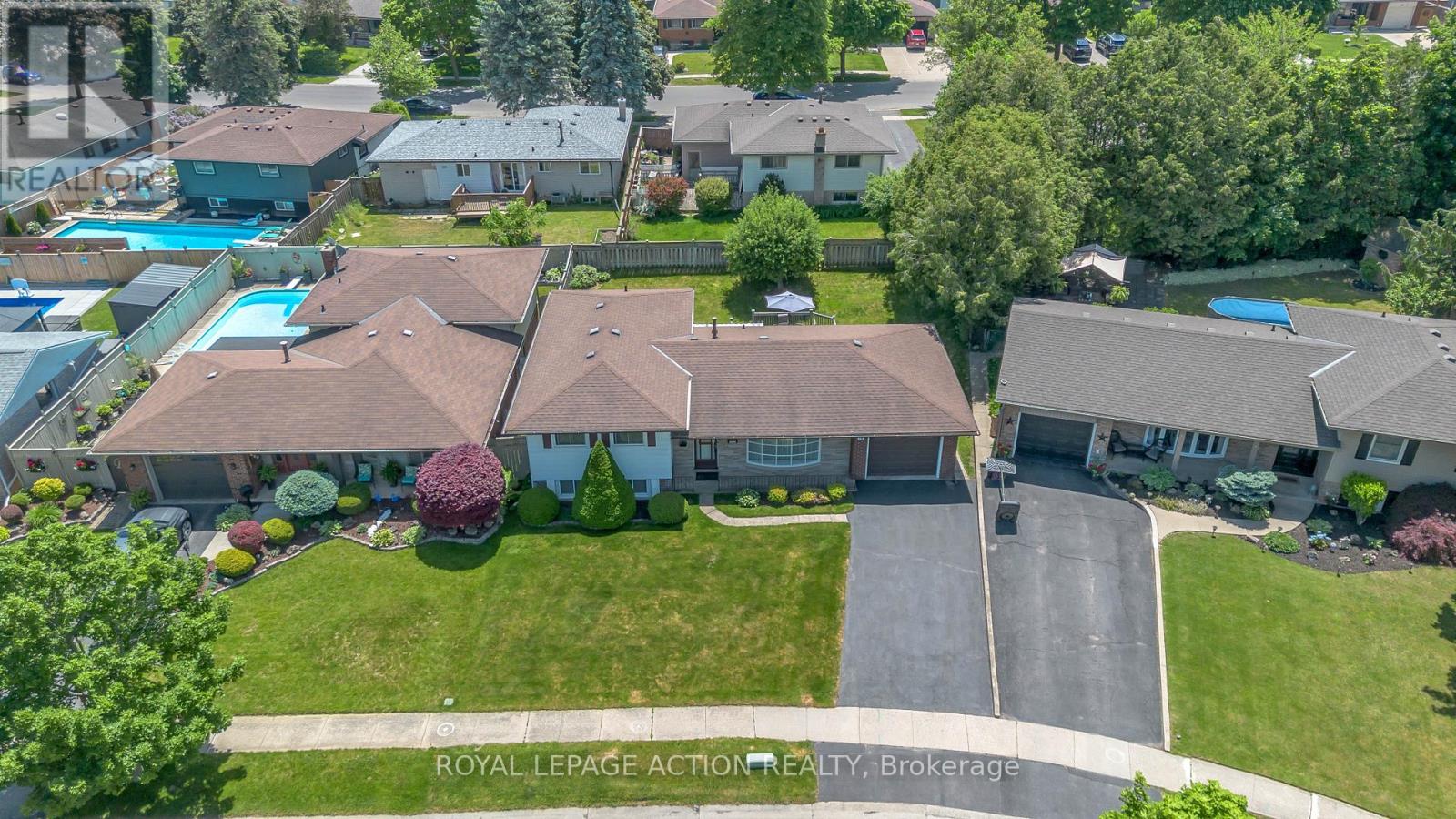 19 PIPPIN DRIVE - Image 35