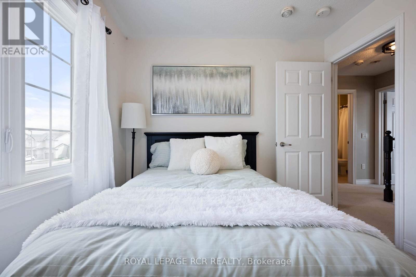 829 COOK CRESCENT - Image 14