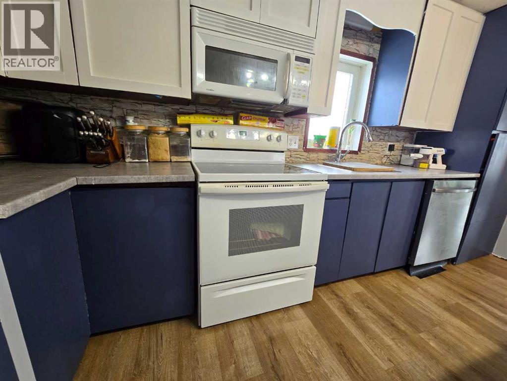 819 52 Street - photo 4