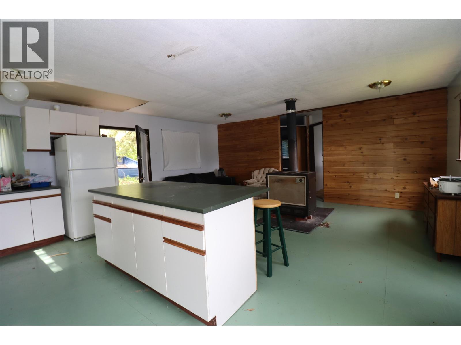 1661 SIMON BAY ROAD - 4