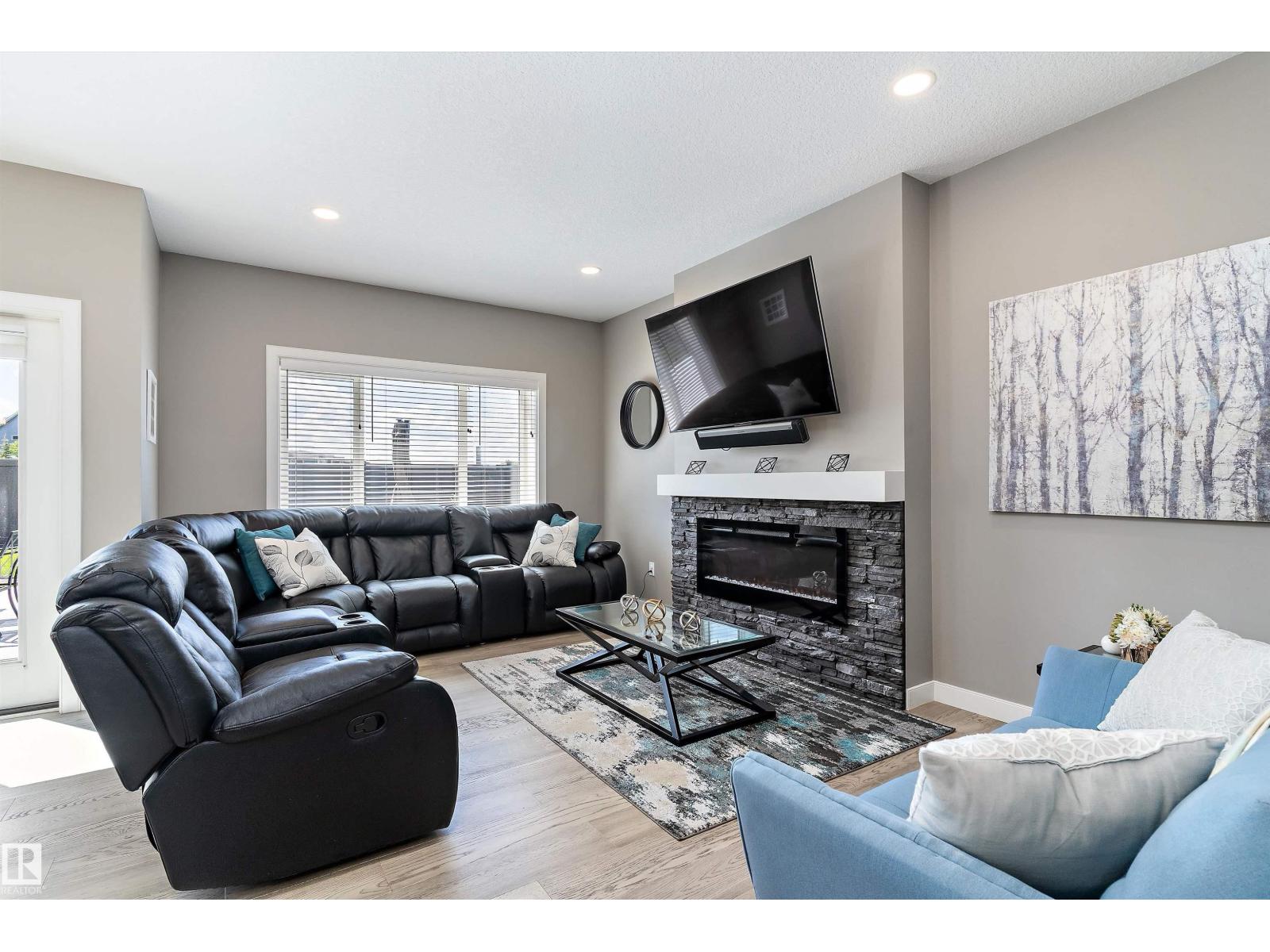 2072 GRAYDON HILL CR SW — photo 14