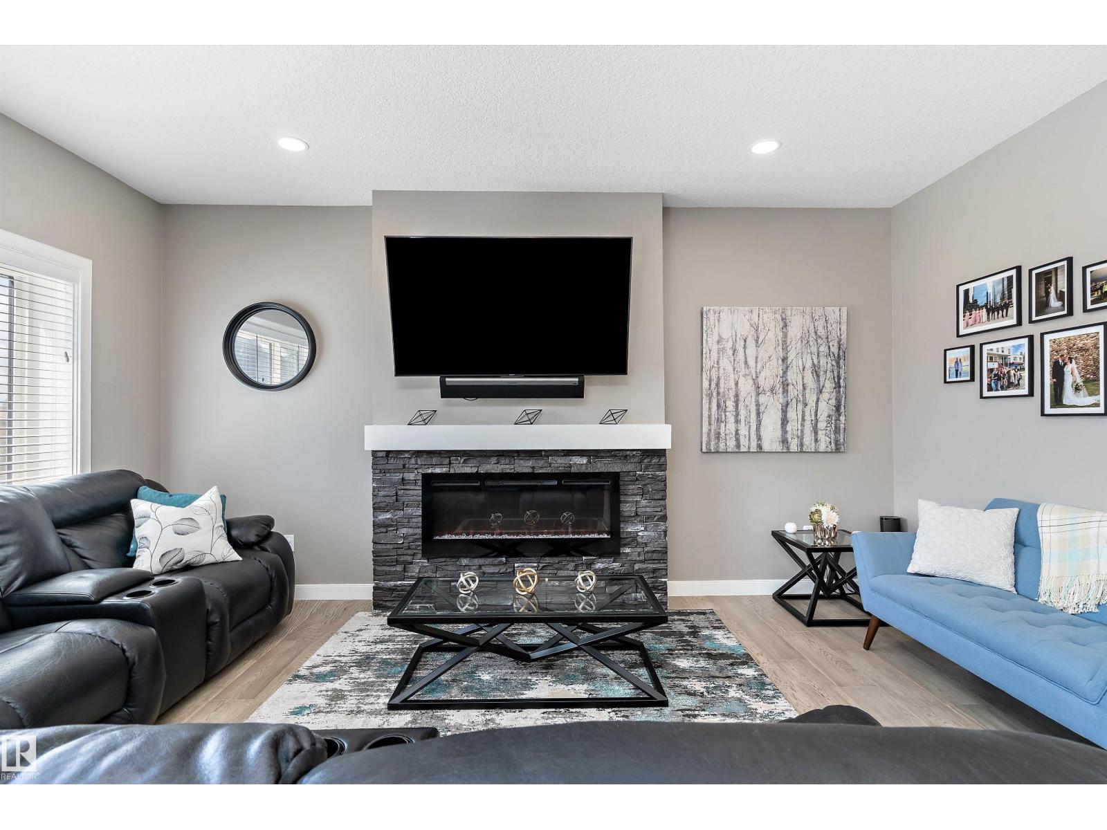 2072 GRAYDON HILL CR SW — photo 15