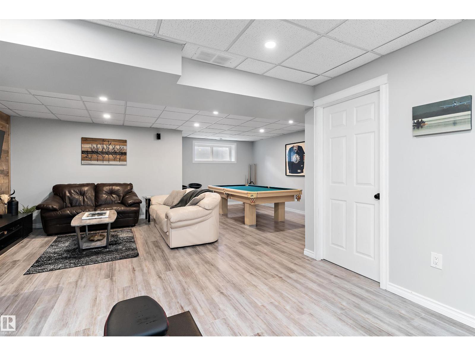 2072 GRAYDON HILL CR SW — photo 33