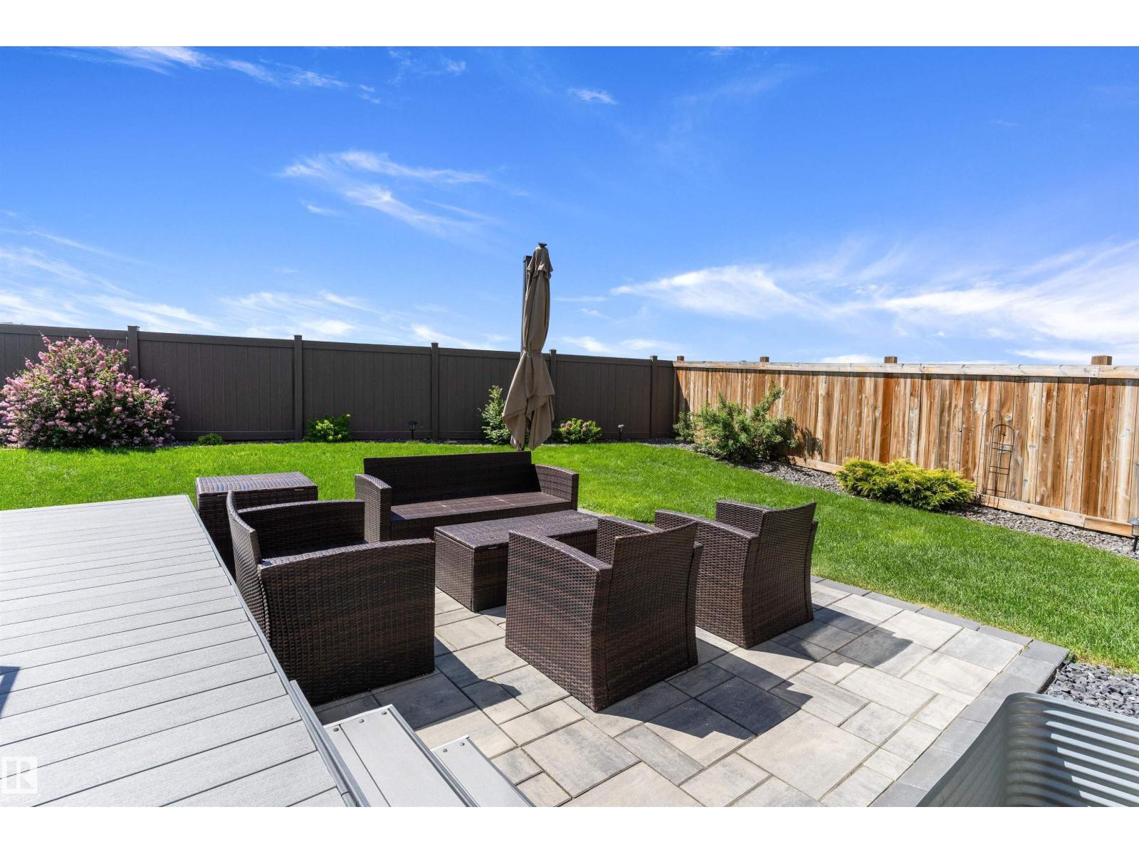 2072 GRAYDON HILL CR SW — photo 42
