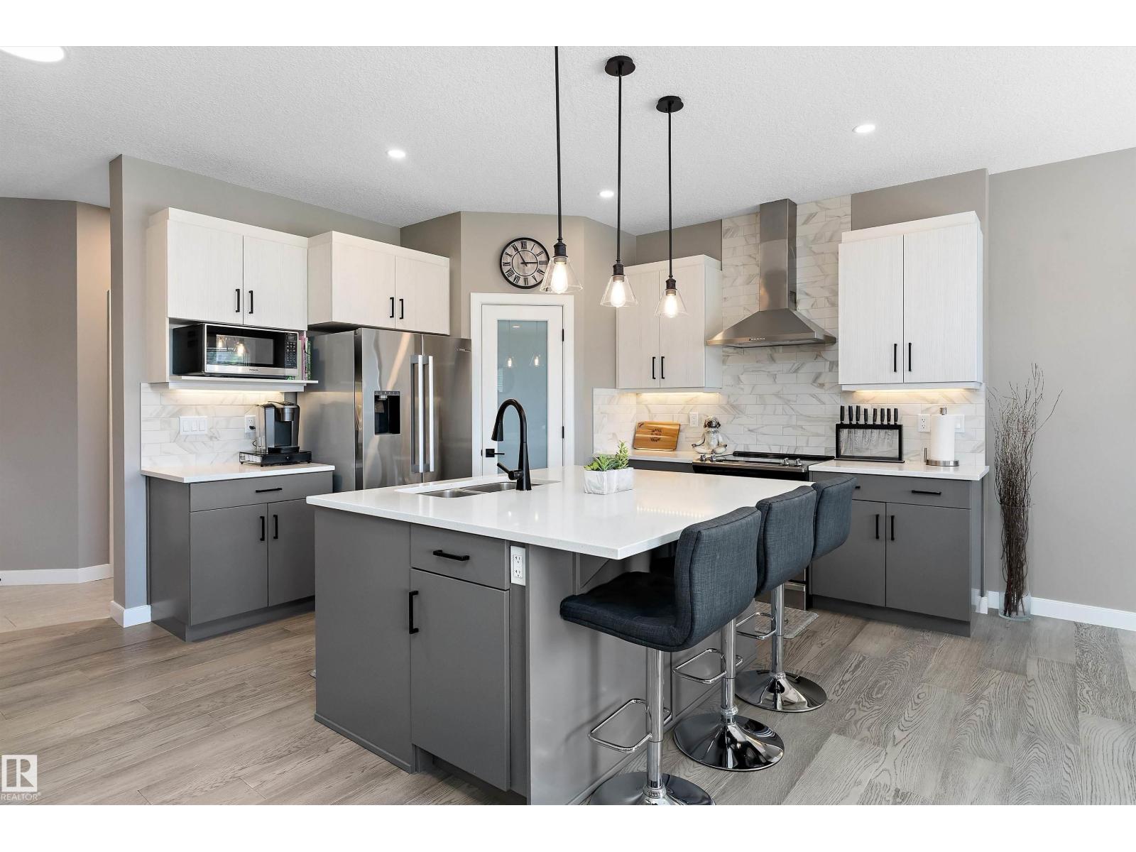2072 GRAYDON HILL CR SW — photo 8