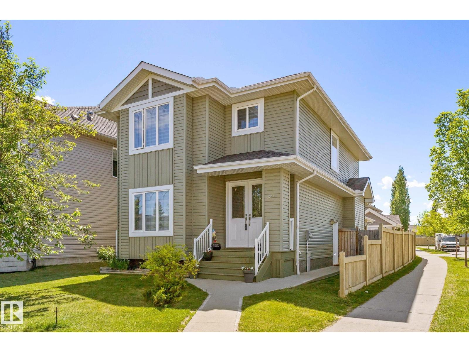598 TAMARACK RD NW - 1