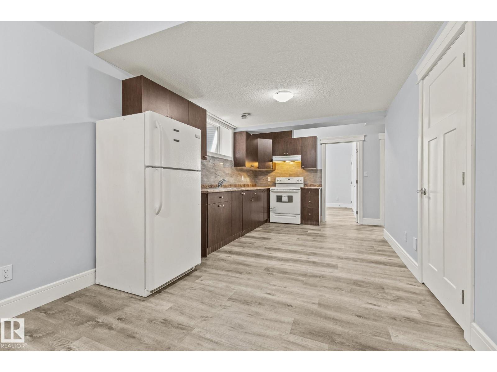 598 TAMARACK RD NW - 42