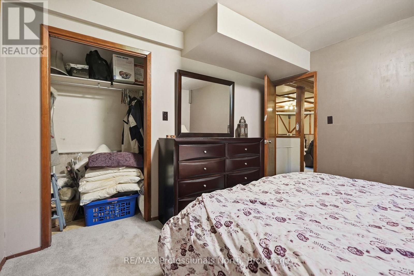 329 WASEOSA LAKE ROAD N - Image 17