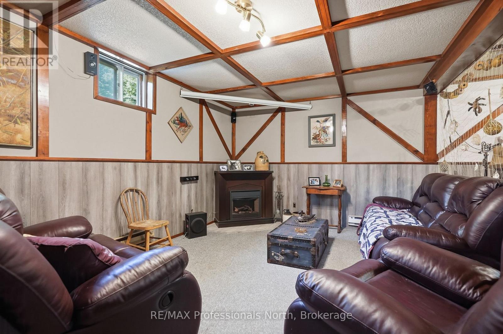 329 WASEOSA LAKE ROAD N - Image 20