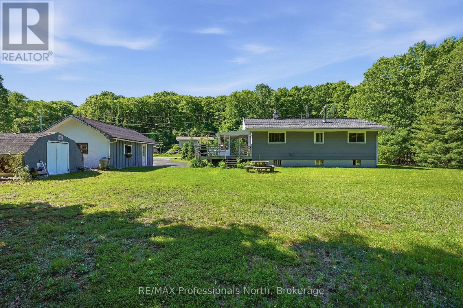 329 WASEOSA LAKE ROAD N - Image 26