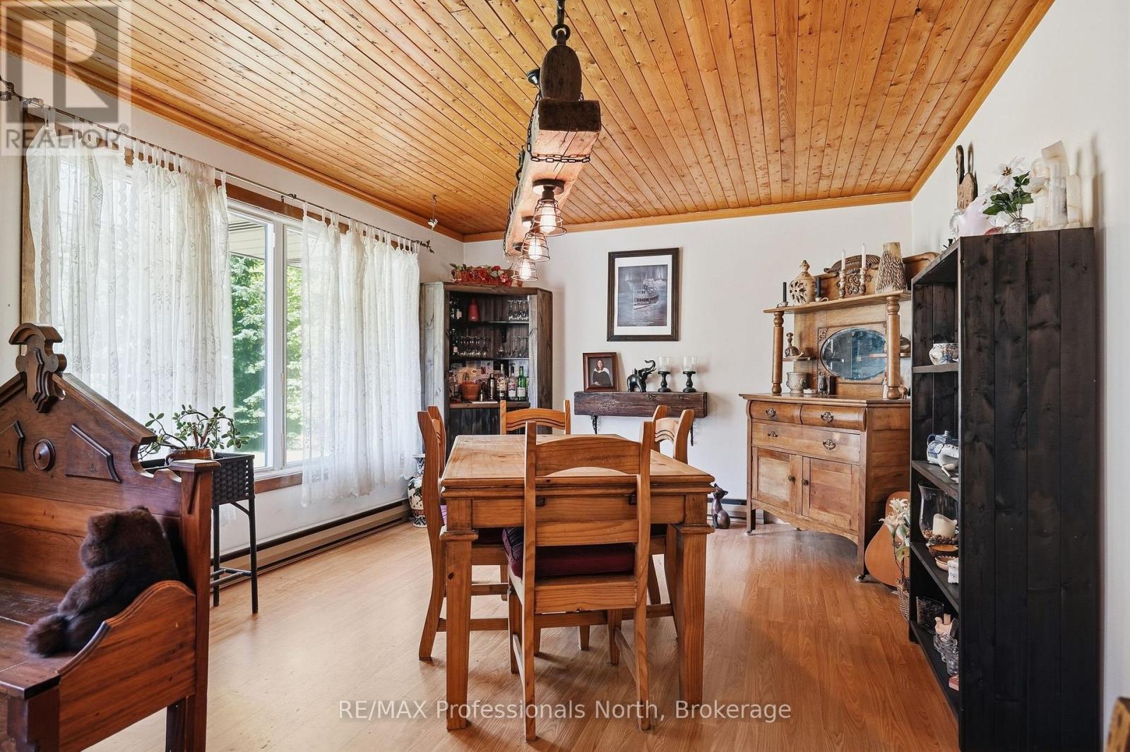 329 WASEOSA LAKE ROAD N - Image 8