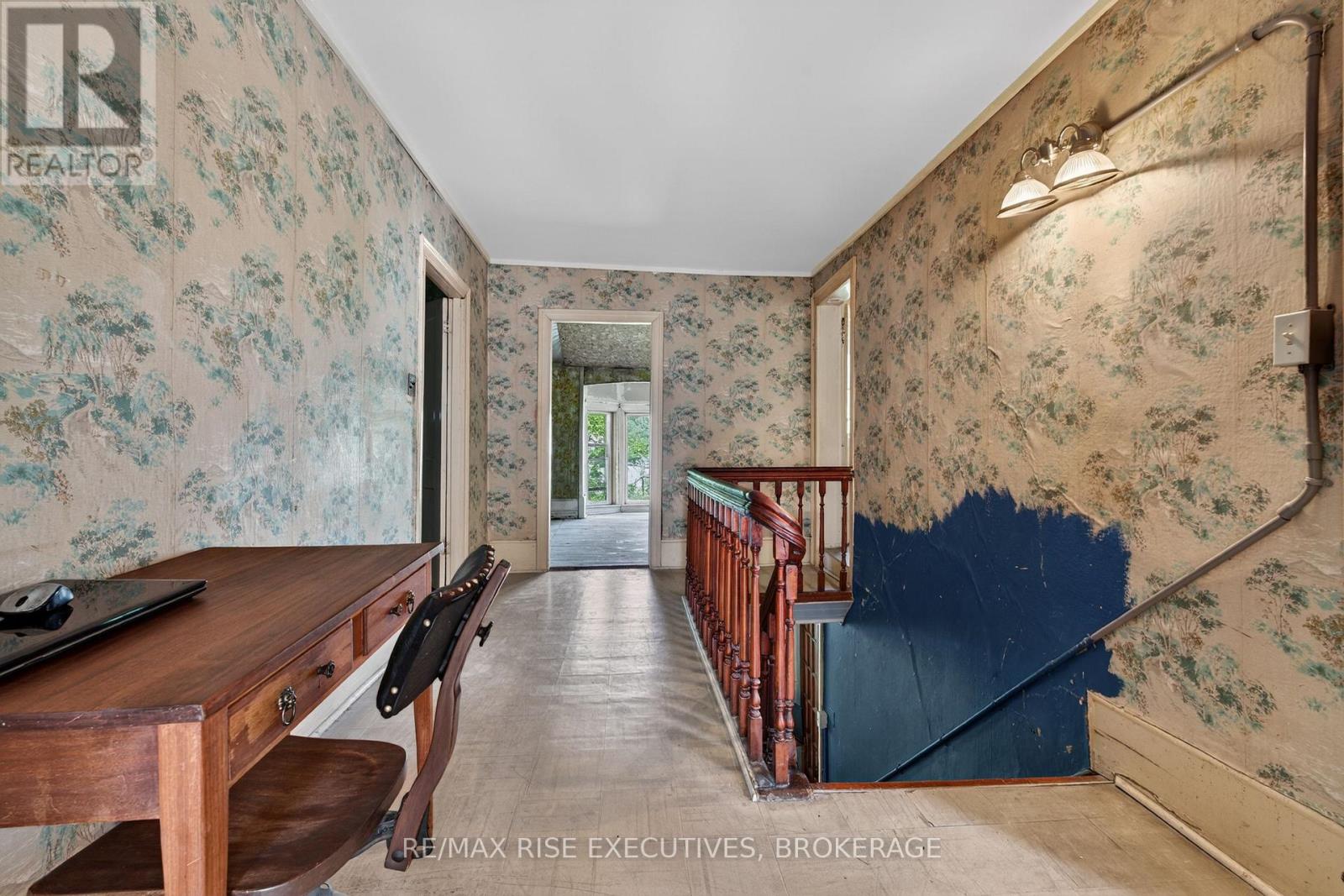 16 WESTPORT ROAD - 21
