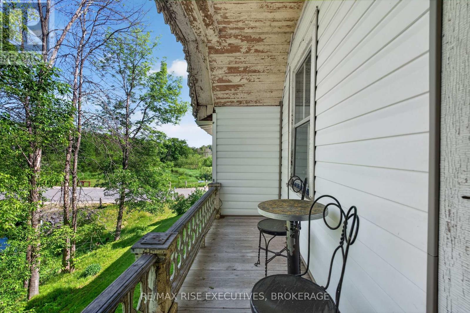 16 WESTPORT ROAD - 20