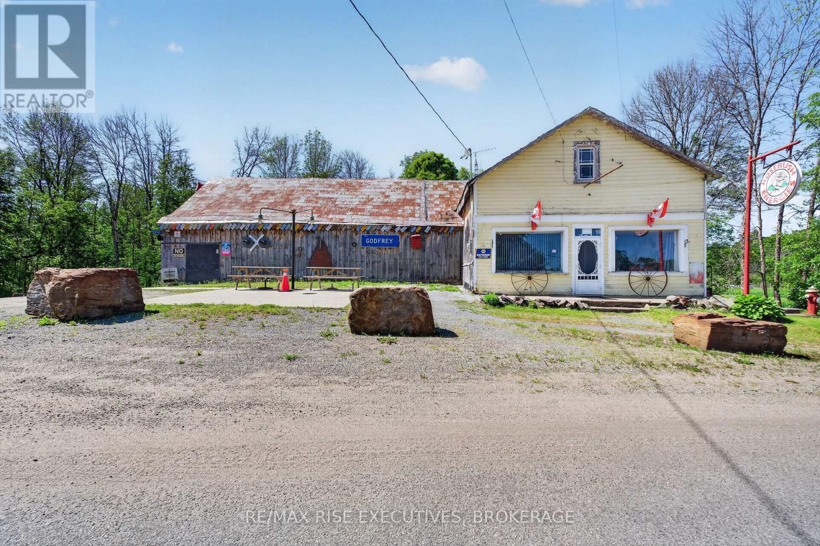 16 WESTPORT ROAD - 1