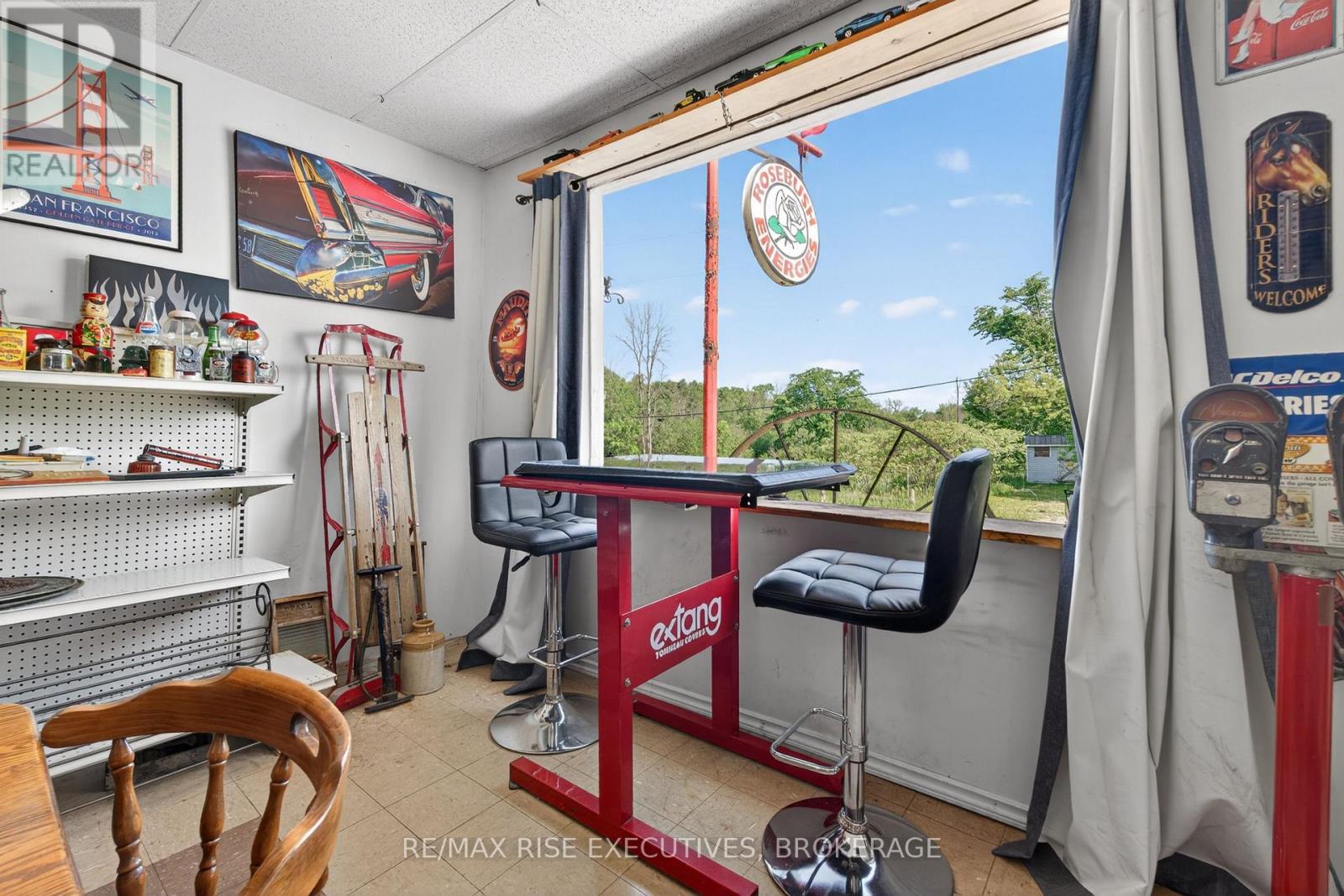 16 WESTPORT ROAD - 28