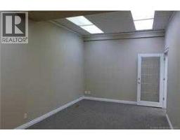 4919 48 Street, Red Deer — photo 13