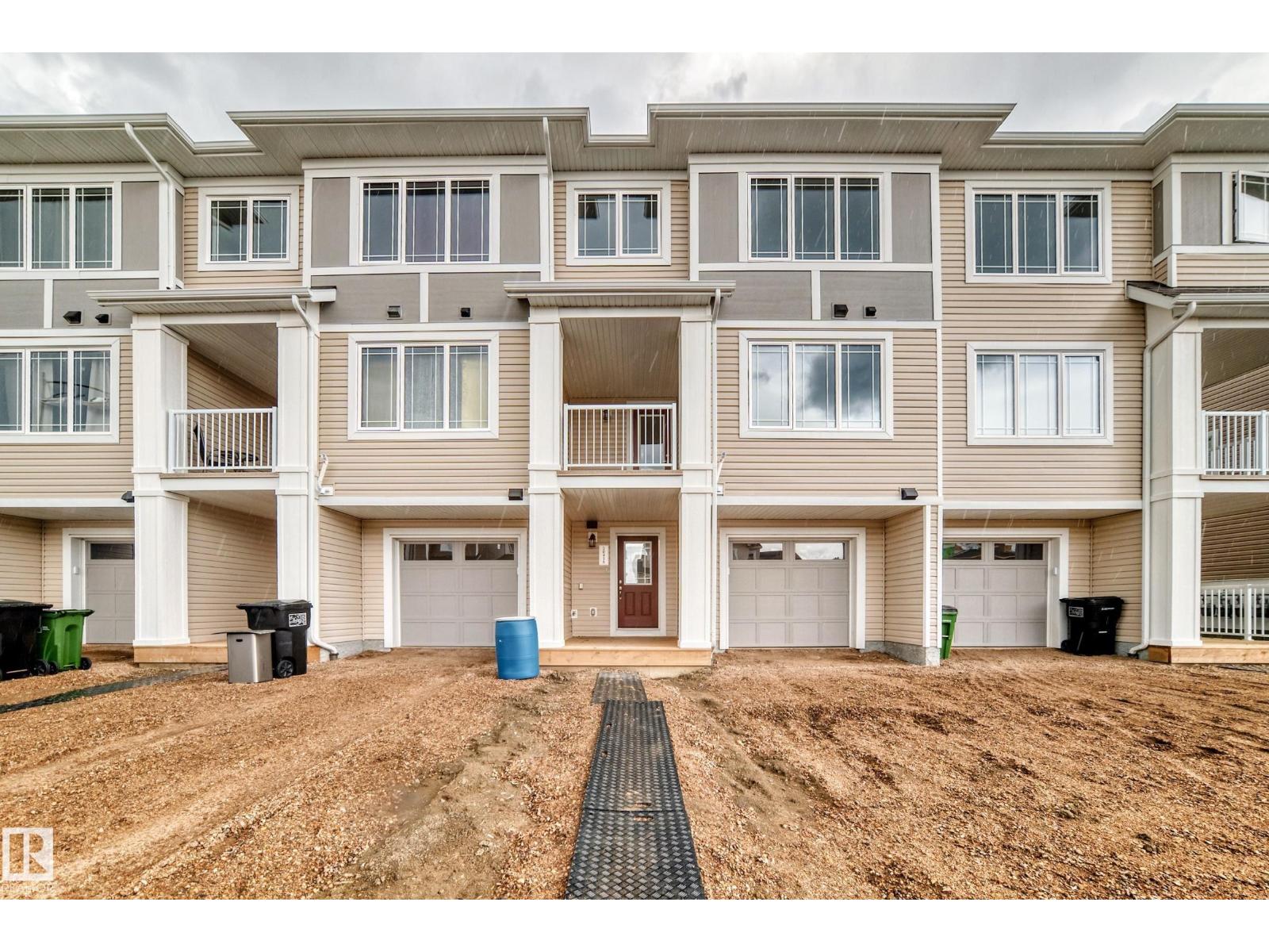 20415 16 AV NW - 2