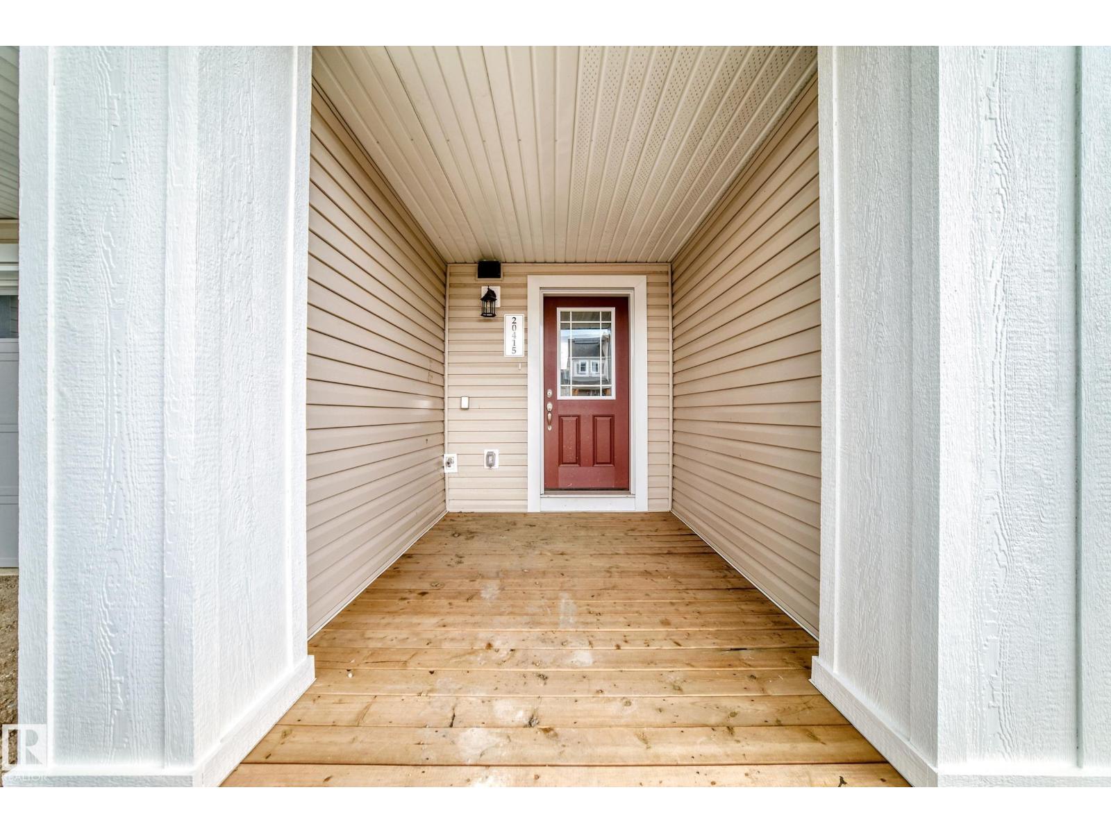 20415 16 AV NW - 4