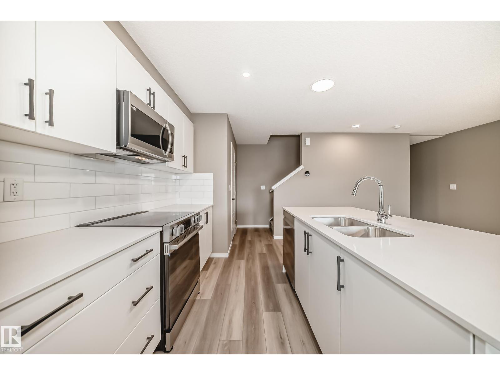 20415 16 AV NW - 14