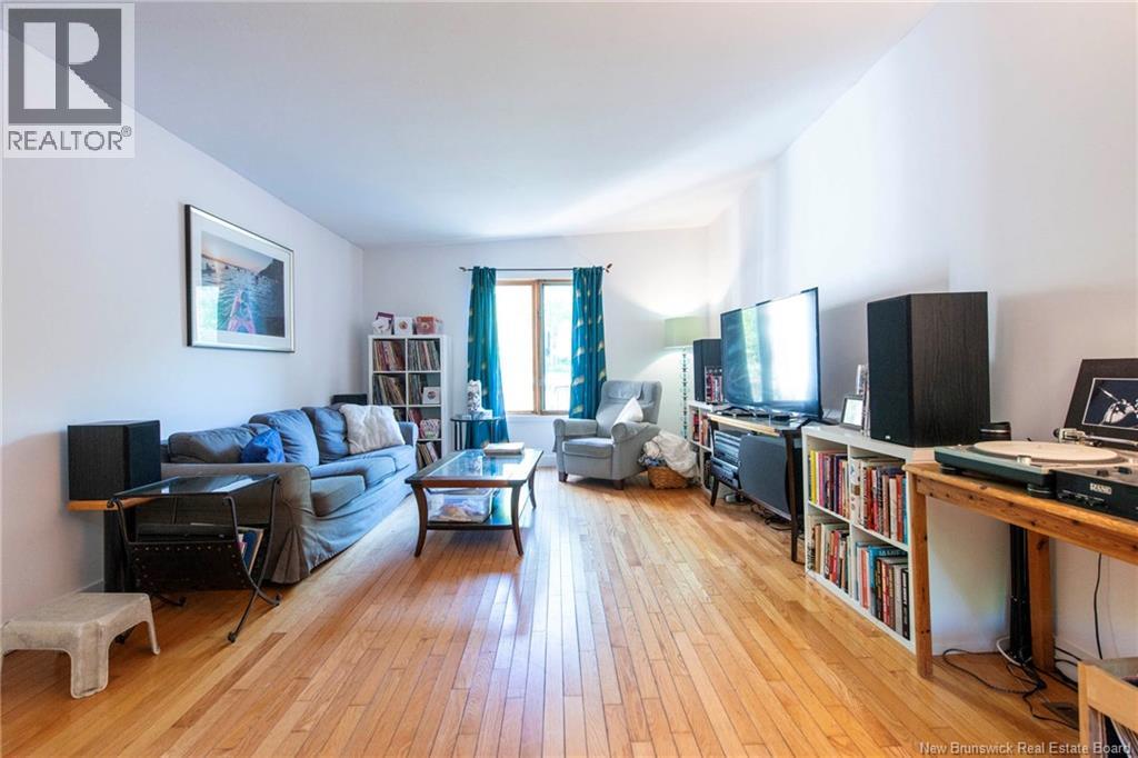 13 Iona Avenue - Image 5
