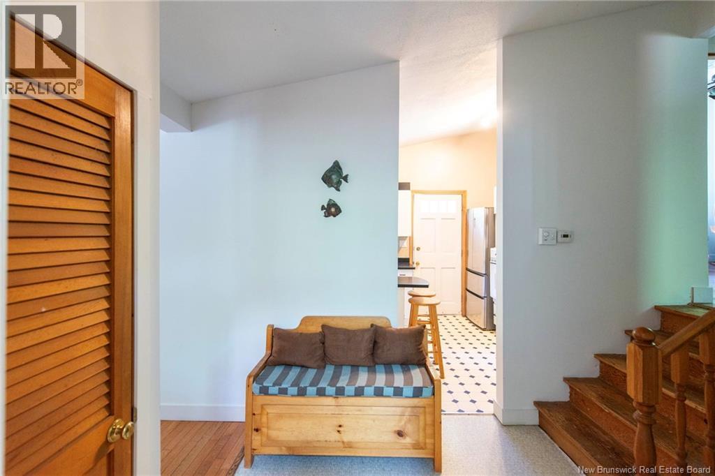 13 Iona Avenue - 4
