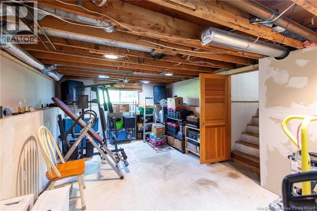 13 Iona Avenue - 25
