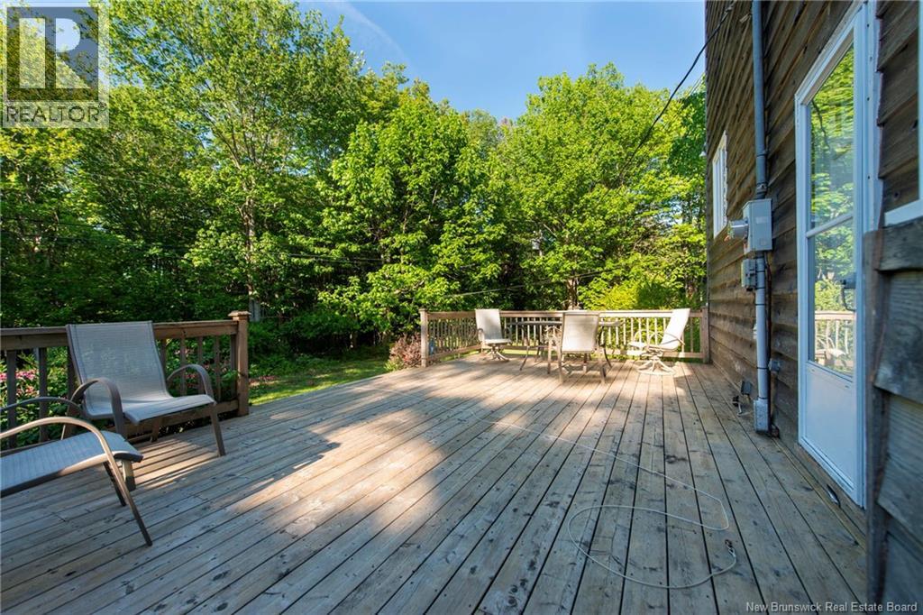 13 Iona Avenue - 26