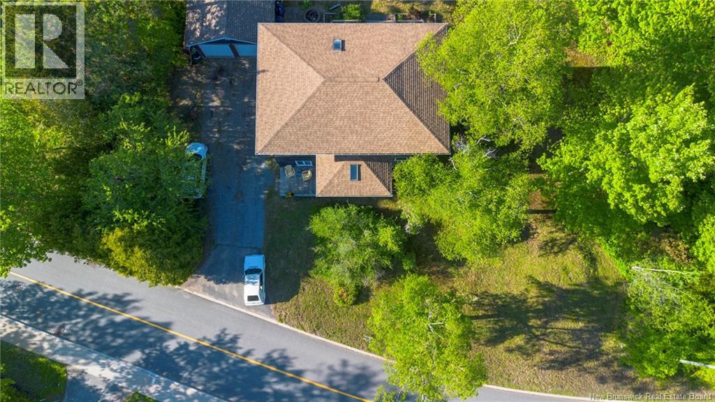 13 Iona Avenue - 31
