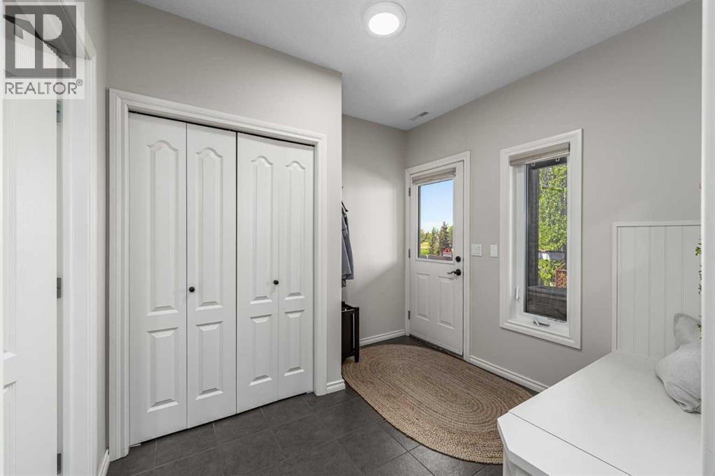 Bonus Room with Walk-Out to back yard