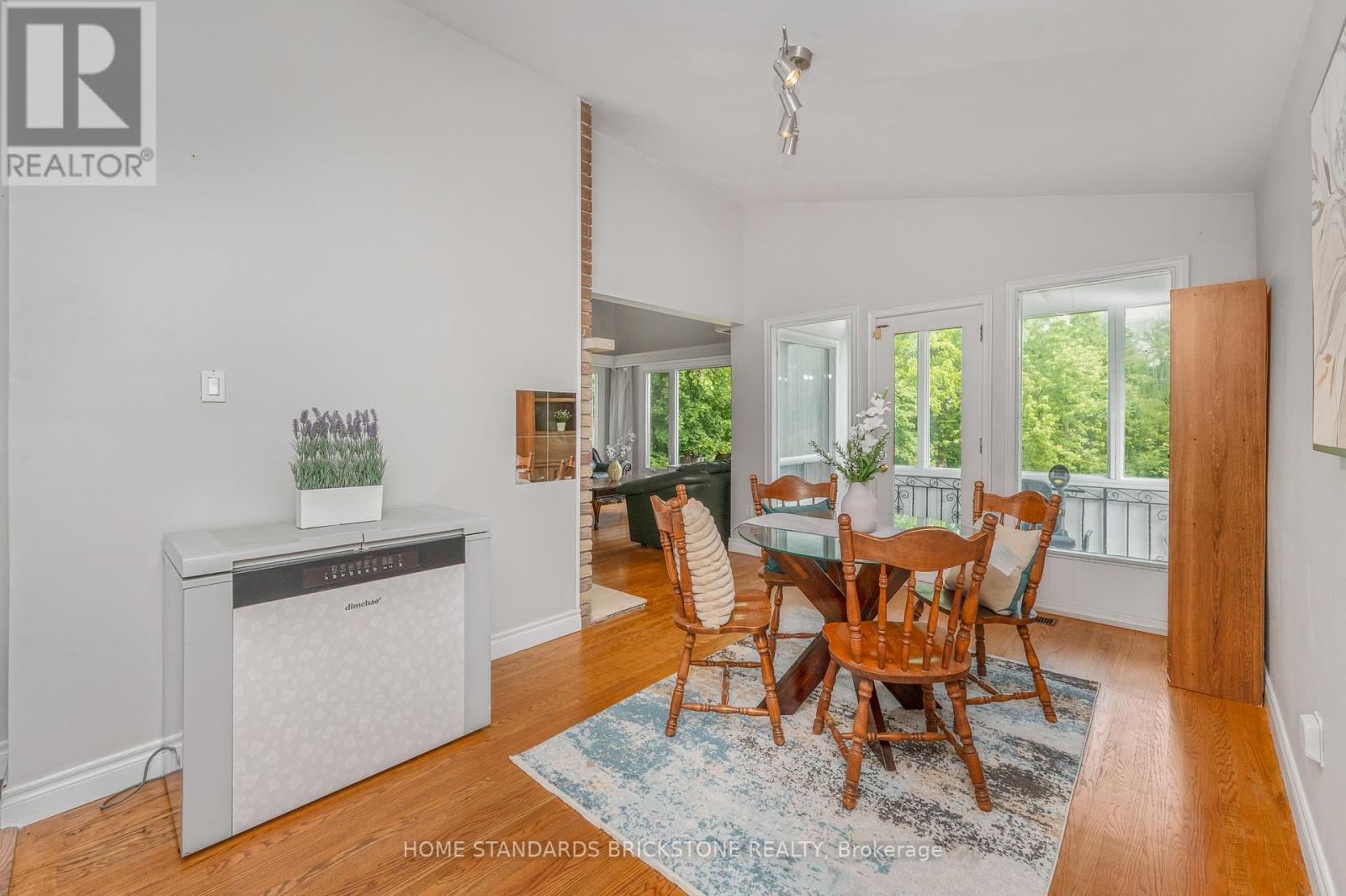 72 MOUNTAIN AVENUE N - 14