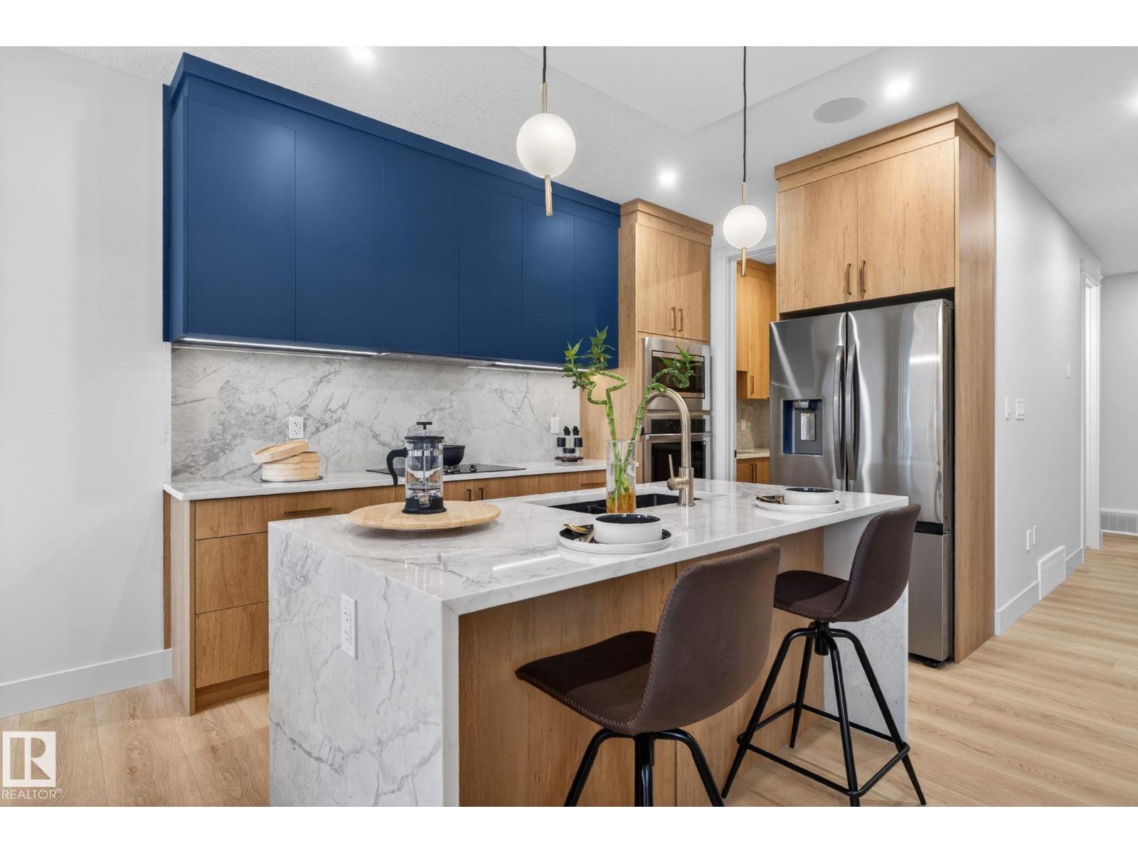 1707 47 ST SW - 10