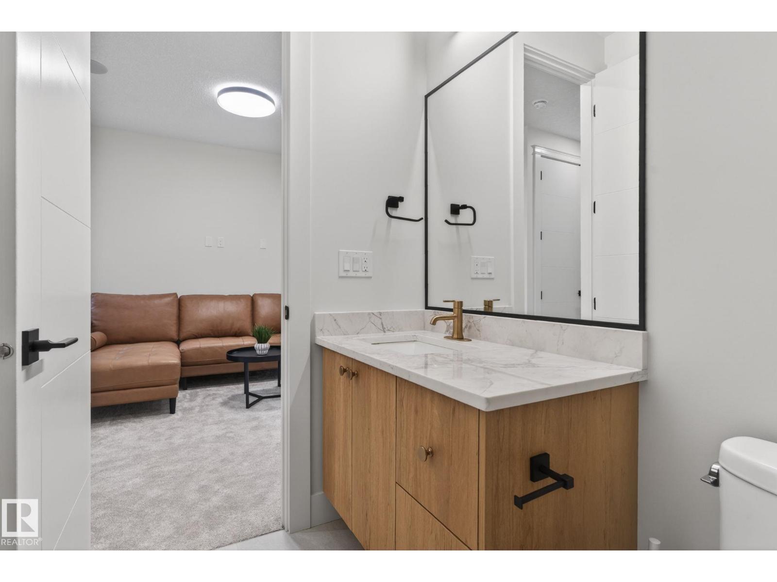 1707 47 ST SW - 44