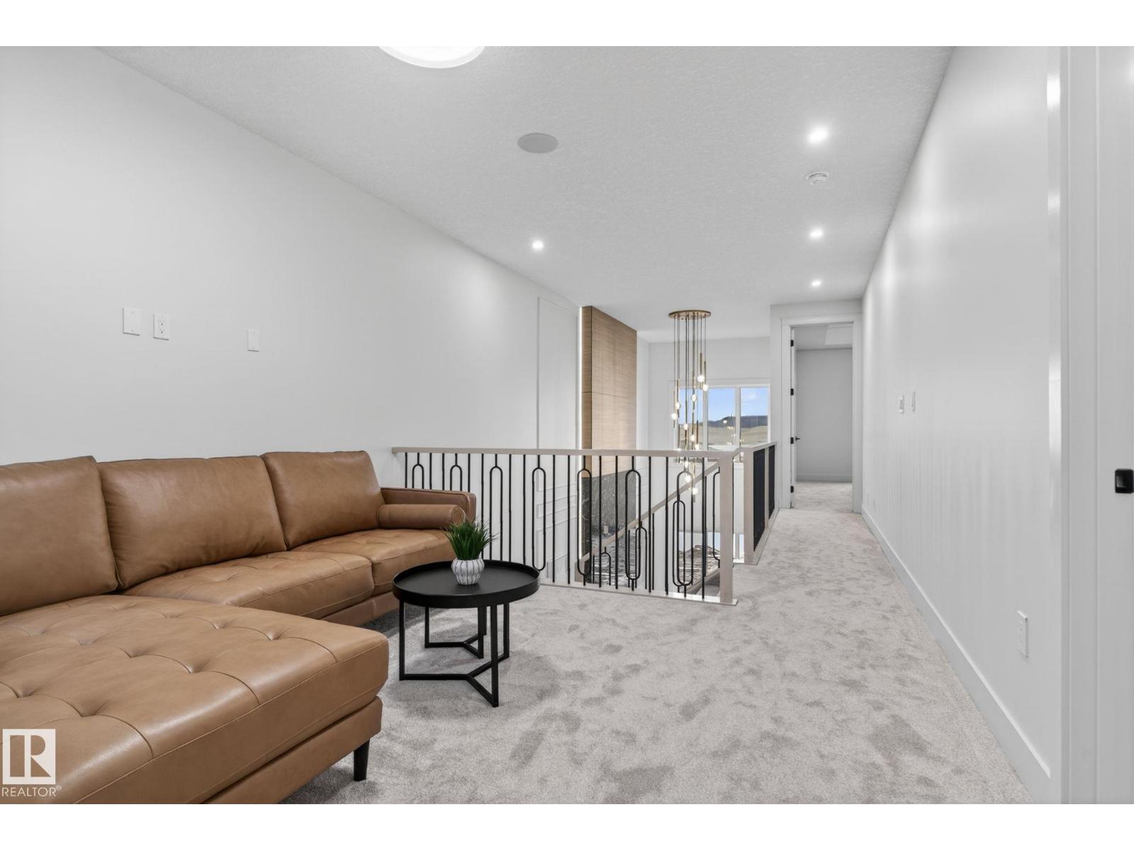 1707 47 ST SW - 45