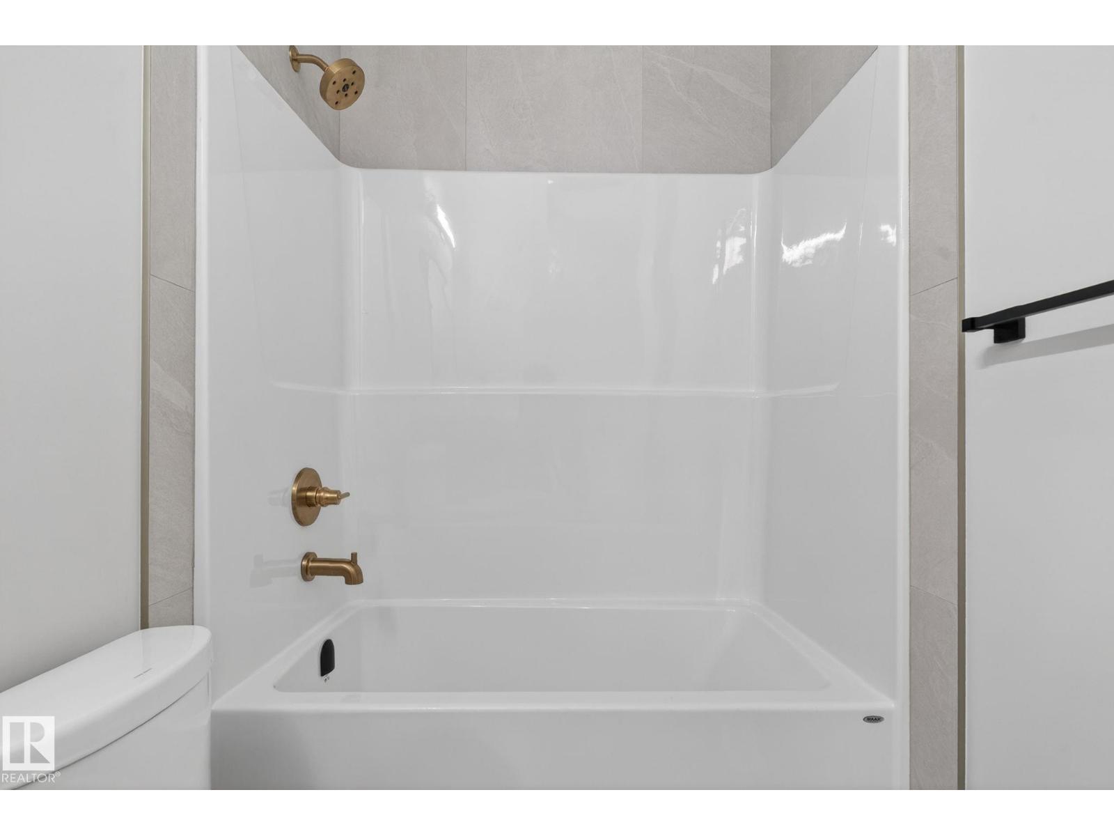 1707 47 ST SW - 56