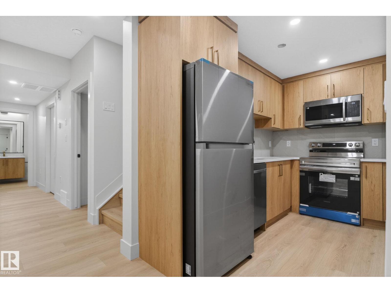 1707 47 ST SW - 59