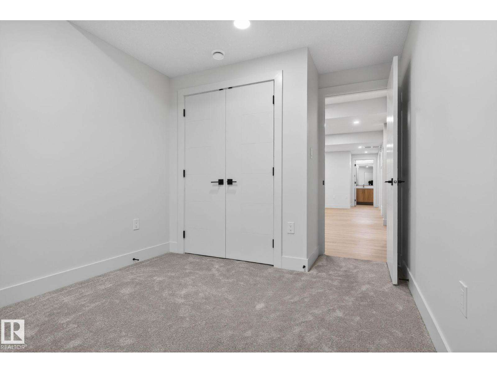 1707 47 ST SW - 63