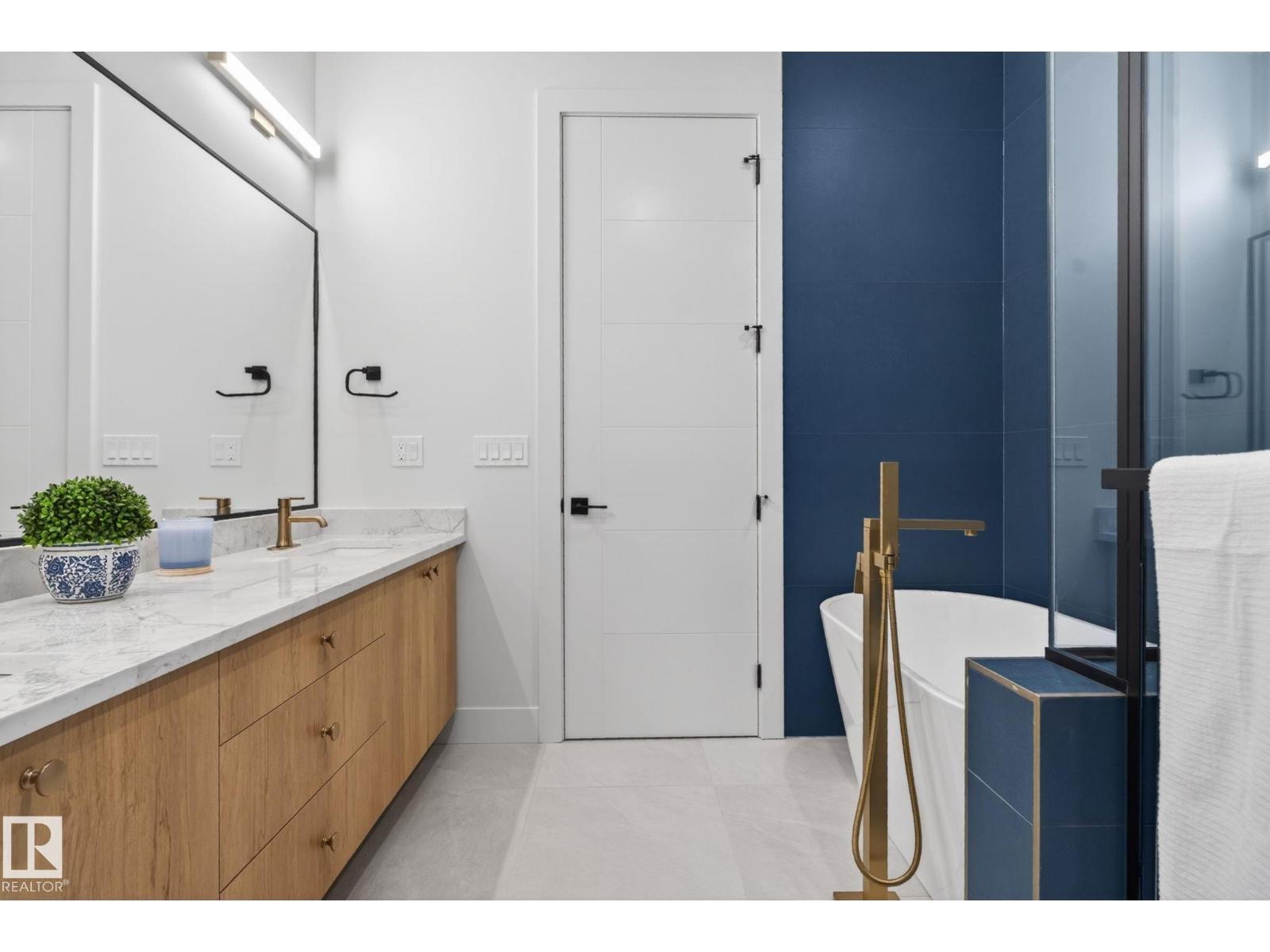 1707 47 ST SW - 40