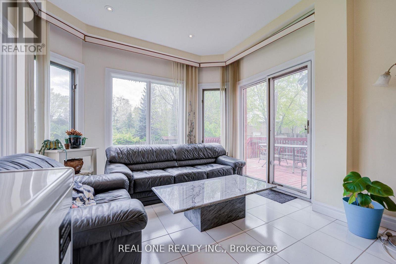 261 MCKEE AVENUE - 12