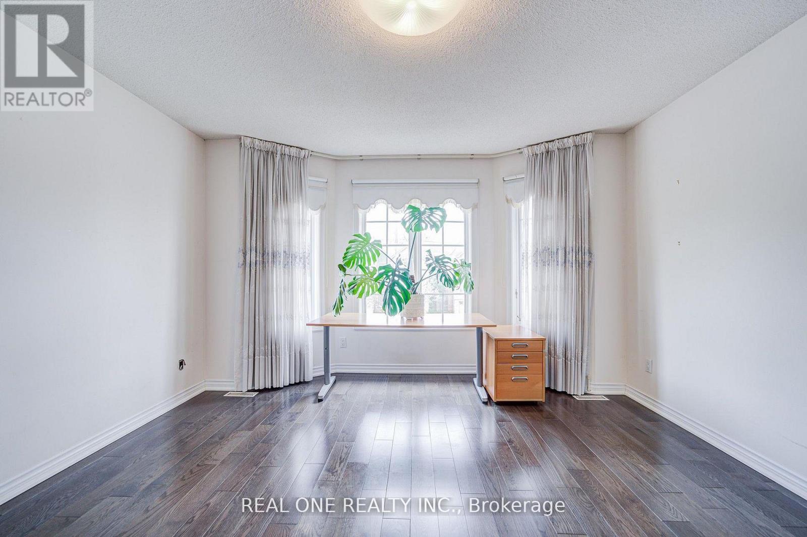 261 MCKEE AVENUE - 19