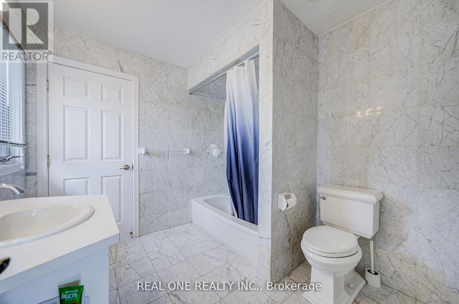 261 MCKEE AVENUE - 20