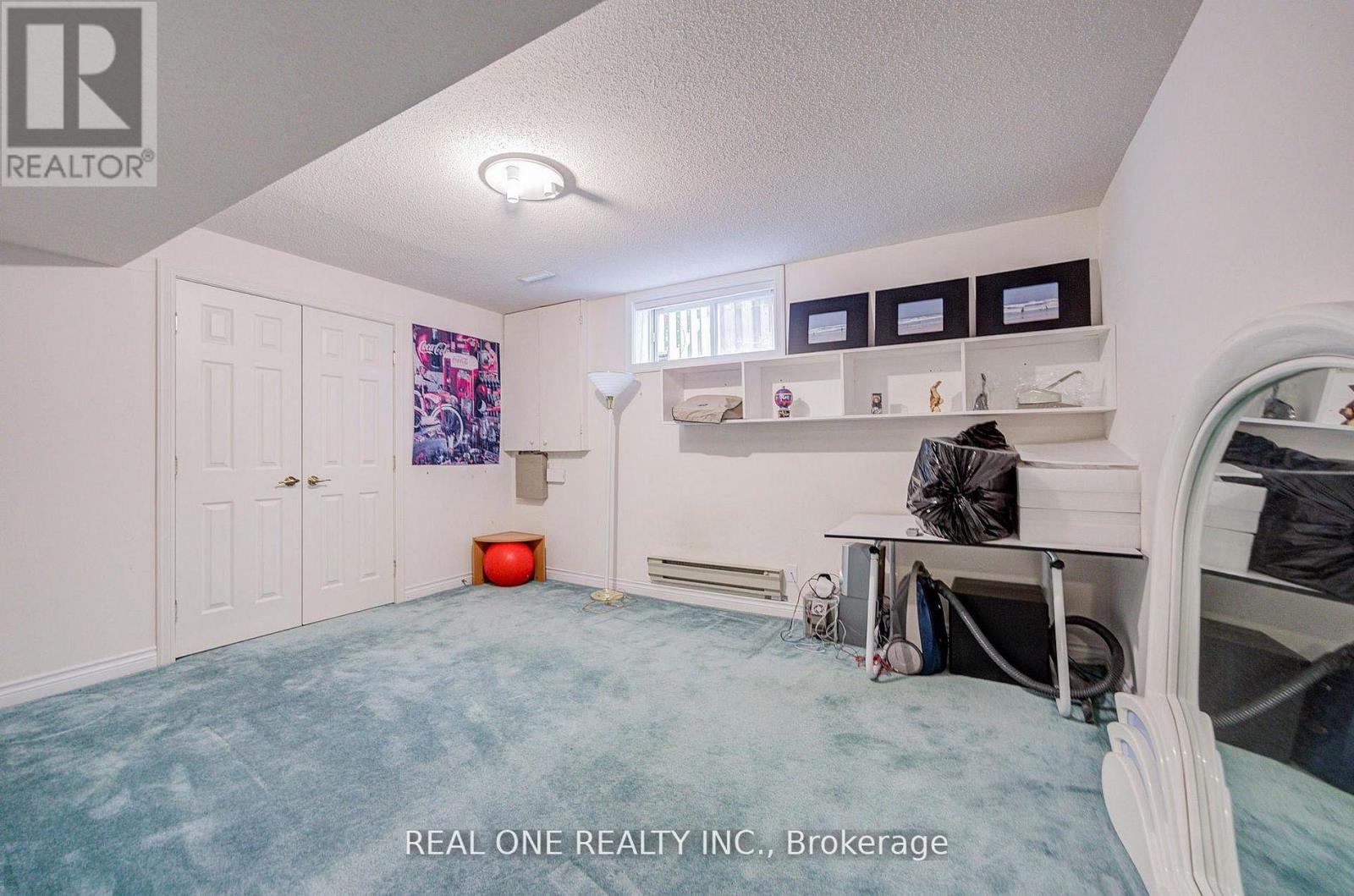 261 MCKEE AVENUE - 26