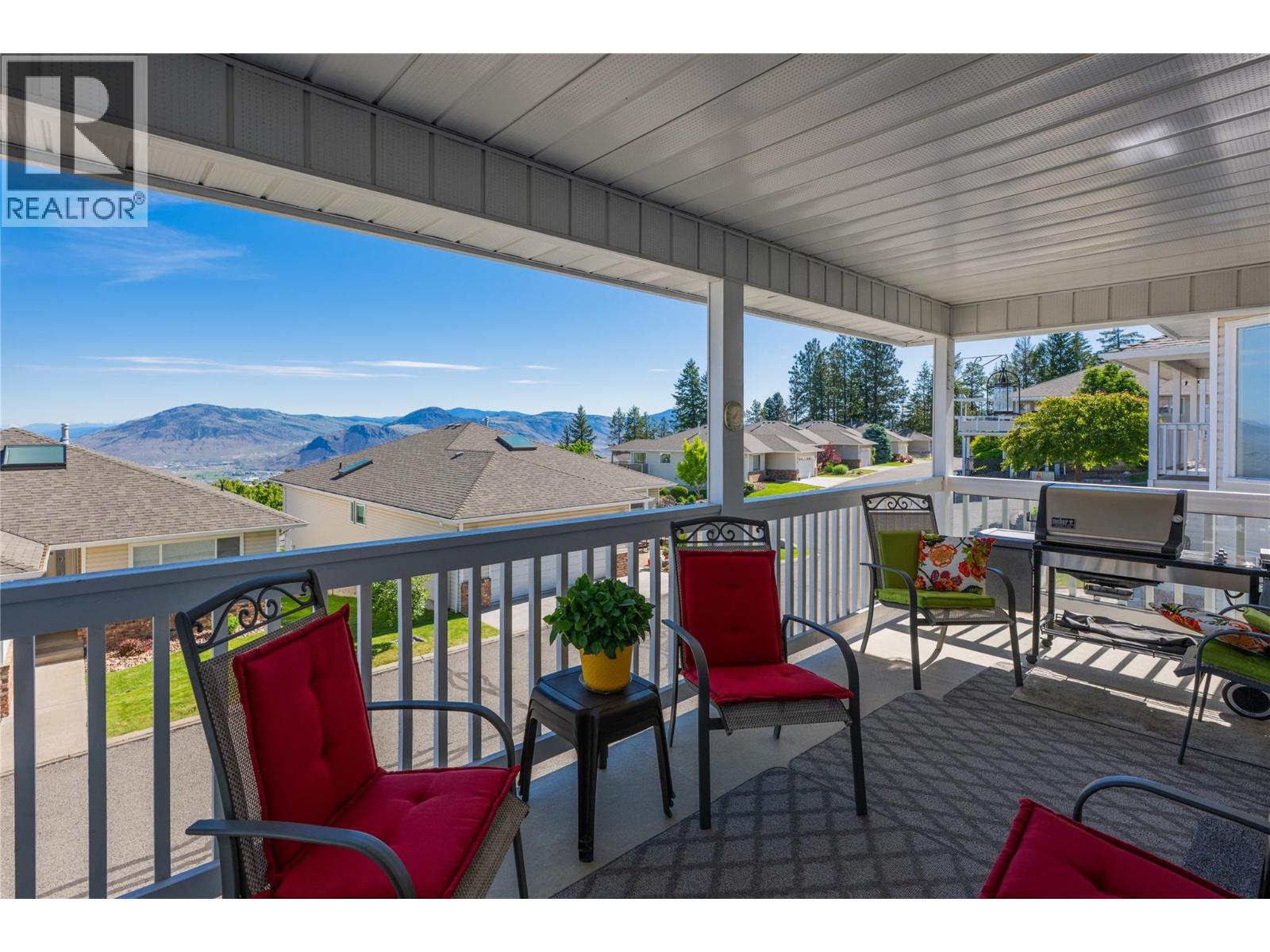 #32 2030 Van Horne Drive - 35