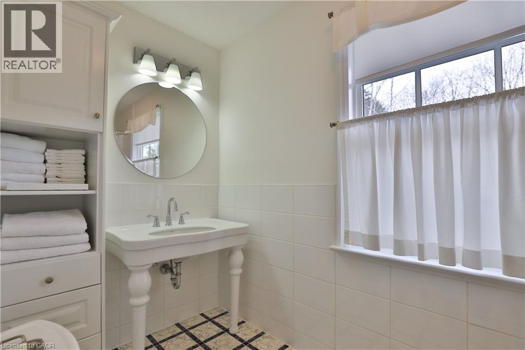 1268 HILLHURST Road - Image 36