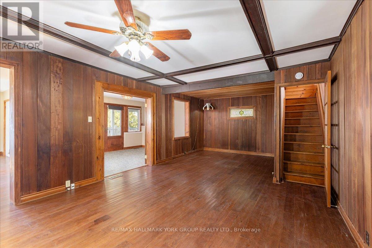 181 LAKE DRIVE N - 15