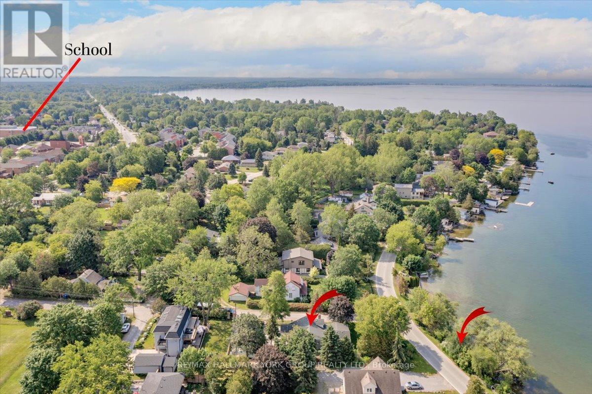 181 LAKE DRIVE N - 38