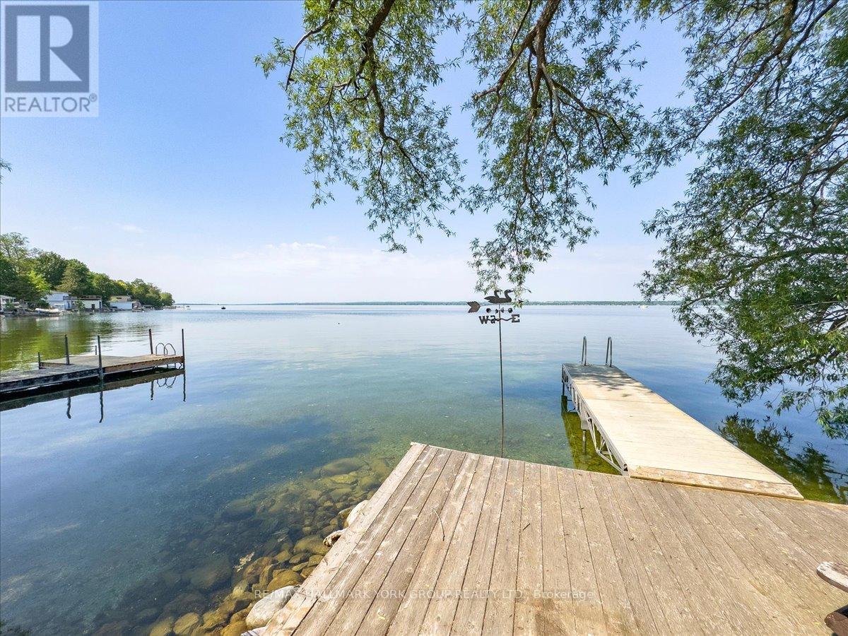 181 LAKE DRIVE N - 43