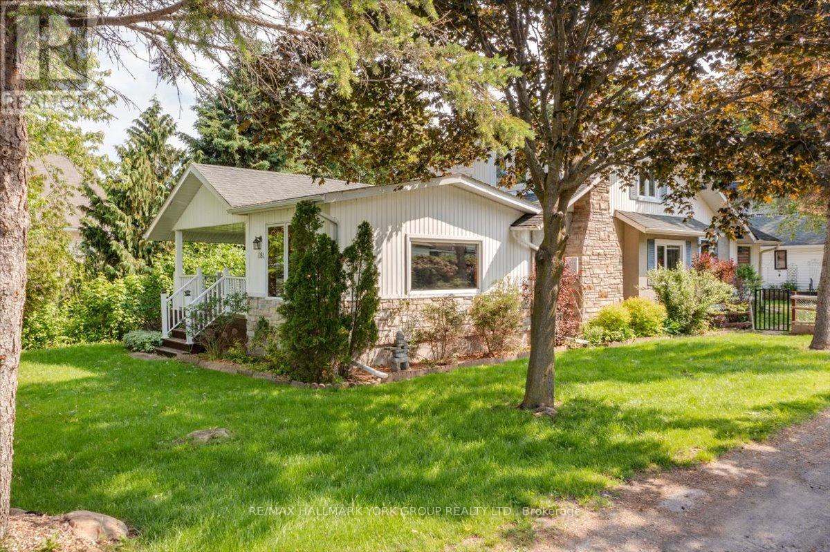 181 LAKE DRIVE N - 6
